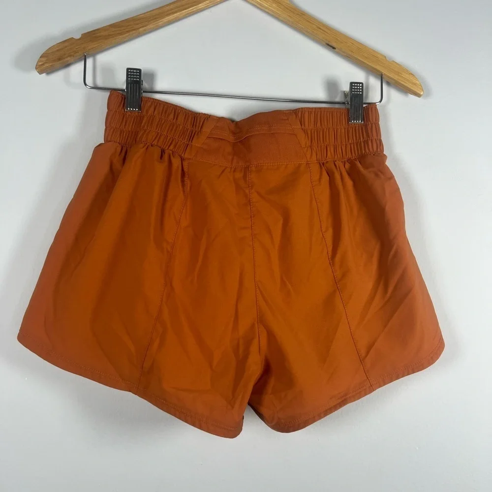 Nike One Dri-FIT Ultra High-Waisted Brief-Lined Shorts Small